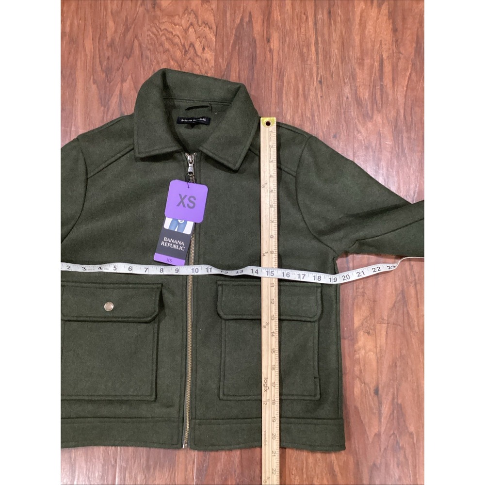 Banana Republic Womens Jacket NWT, Cropped, Boxy, Olive Green, XS Heavyweight - Picture 6 of 7
